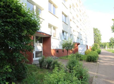 Ihr neues Zuhause in Schwerin Lankow! 3 Zimmer-Wohnung mit kleiner Küchenzeile verfügbar!