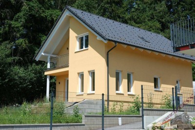 Erstbezug, sofort bezugsfertiges Einfamilienhaus mit Garten in Eichgraben zu verkaufen.