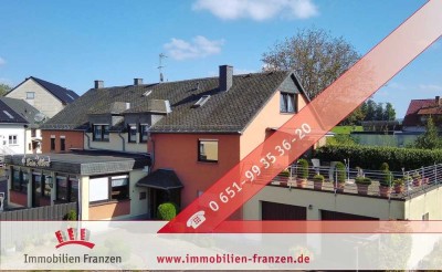 Zwei Häuser, ein Konzept – Vielseitiges Anwesen mit großem Grundstück und flexibler Nutzung