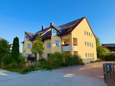 Schöne 3-Zimmer-Wohnung mit Loggia und Carport in naturnaher Lage von Oberasbach