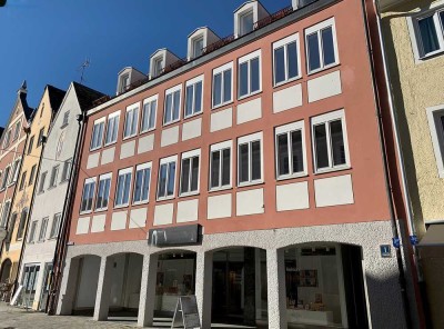 Weilheimer Juwel - 3 Zimmer Wohnung in Weilheimer Innenstadt - Besichtigung am 04.10.2025