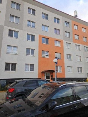 3-Raum mit Balkon in Magdeburg-Herrenkrug zu vermieten