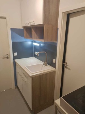 Möbliertes 1-Zimmer Apartment, ab sofort verfügbar  (gerne an Berufsfpendler oder Studenten)