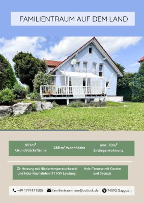 Großzügiges Einfamilienhaus mit schönem Garten