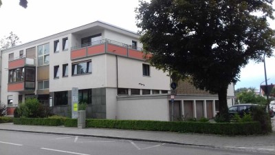 Eichenau - Stilvolle, gepflegte 1-Zi-Wohnung möbliert mit Einbauküche für 1 Person