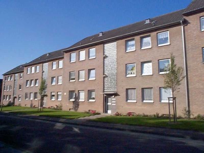 Wir renovieren für Sie! kleine 3-Zimmer-Wohnung in Mönchengladbach Rheindahlen