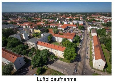 Gemütliche 2-Raum Wohnung in beliebter Lage Stadtfeld Ost