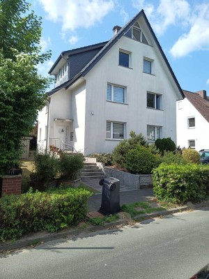 B.O. Beethovenstr., I.OG, großer überdachter Südbalkon