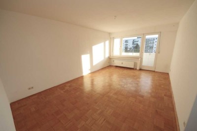 Provisionsfreie helle 2-Zimmer Wohnung in bester Lage