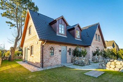 Genehmigtes Ferienwohnen ! Endhausteil in ruhiger Lage von Tinnum