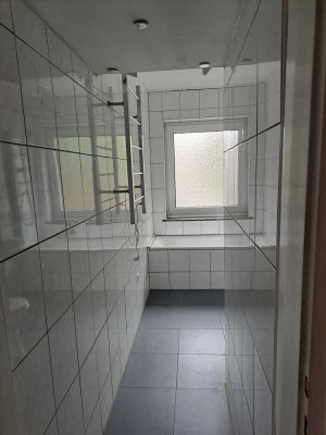 helle  4 Zimmer Wohnung