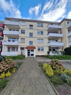 Attraktive 2-Zimmer-Wohnung mit Balkon zu vermieten!