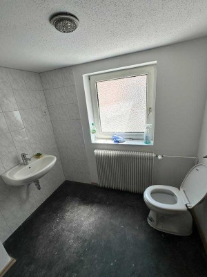Exklusive, gepflegte 2,5-Zimmer-EG-Wohnung in Euerdorf