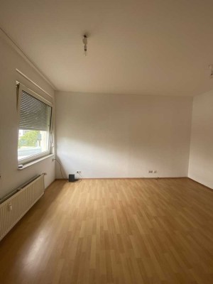 Großzügige 4,5-Zimmer-Wohnung mit Balkon