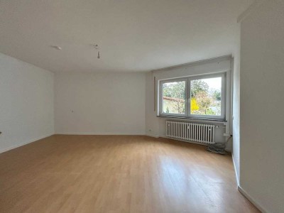 Geräumige und helle 4-Zimmer Wohnung mit Einbauküche und modernem Bad in Bingen