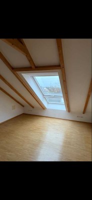 Helle Dachgeschosswohnung