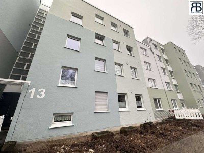 Selber einziehen oder investieren: Stilvolle 3-Zimmer-Wohnung mit Badewanne, Balkon und Stellplatz