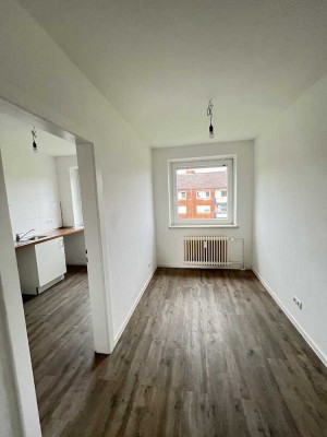 4-Zimmer-Wohnung frei!