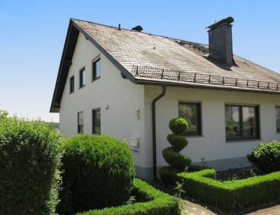 GROSSES HAUS....GROSSER GARTEN...und Einliegerwohnung