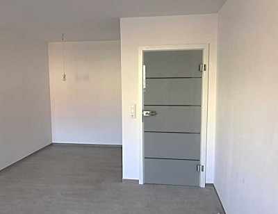 Wir haben Ihr Zuhause!  Schicke, kernsanierte 1,5 Zimmer Wohnung in sehr guter Lage!