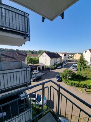 Renoviert, neue EBK uvm. nur email mit Beruf, Tätigkeit, Befristung und Einkommen wird beantwortet