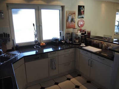 Großzügige 7‑Zimmer Maisonette-Wohnung mit Terrasse in Leverkusen-Wiesdorf