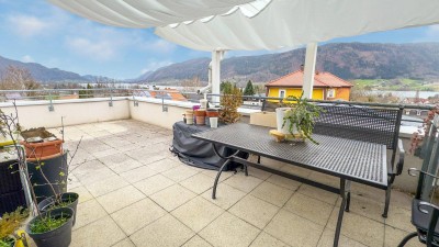 Traumhafte Penthouse-Wohnung mit Seeblick und Top-Lage in Bodensdorf