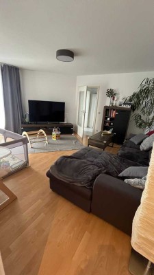 Ansprechende und gepflegte 5-Raum-Wohnung mit gehobener Innenausstattung mit Balkon in Lindwedel