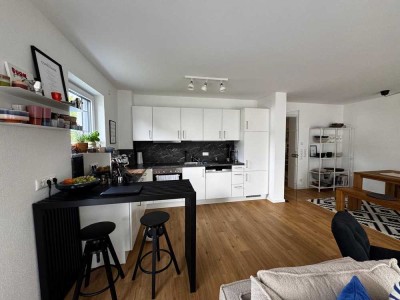 Geschmackvolle 3-Zimmer-EG-Wohnung mit Balkon und EBK in Abensberg