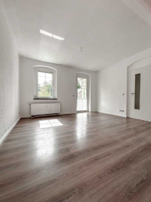 BEGEHRTE TRAUMLAGE | HELLE, GROßE WOHNUNG MIT BALKON