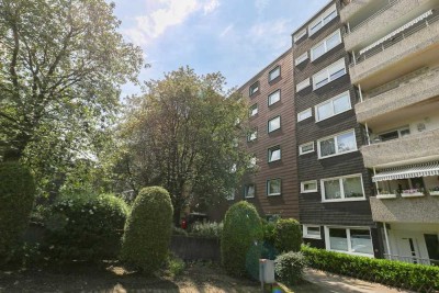 Komfortabel wohnen! Großzügige Etagenwohnung mit Balkon *Erstbezug nach Renovierung*