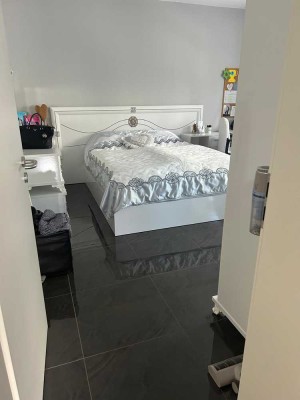 Neuwertige 3-Zimmer-Wohnung mit Balkon und EBK in Wendlingen
