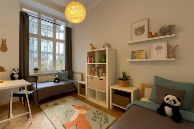 Charmante Altbauwohnung mit Mini-Terrasse im Herzen des Prenzlauer Bergs