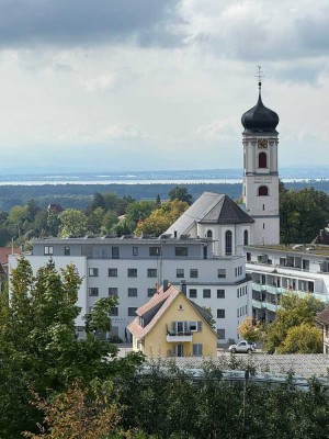 Neuwertige 3-Zimmer-Wohnung mit Balkon und Einbauküche in Tettnang