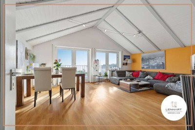 *Käuferprovisionsfrei**Charmante DG-Wohnung mit großer Loggia**Wohnen in ruhiger Umgebung**