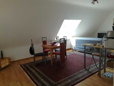 Schöne 2-Zimmer-Wohnung in zentraler Lage – Nähe Rosental/Heerstraße