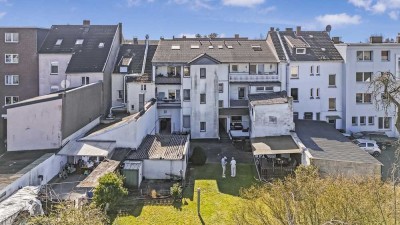 ideale Kapitalanlage: gepflegtes 6 Familienhaus mit Balkonen und Garten in Moers