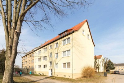 Frisch renoviert – Essküche - Wannenbad - Abstellraum - 4 Zimmer Wohnung in Ostrau mieten