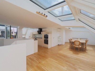 3 Zimmerwohnung mit großer Terrasse und zwei Garagenplätzen inklusive in Brunn am Gebirge!