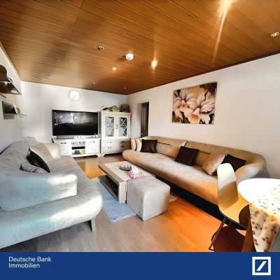 Attraktive 4-Zimmerwohnung mit Balkon in zentraler Lage