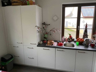 Geschmackvolle, sanierte 2,5-Zimmer-Terrassenwohnung mit geh. Innenausstattung mit EBK in Eberdingen