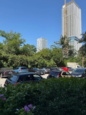 Toplage beim Donauzentrum &amp; U1 – Helle 3-Zimmer-Wohnung mit Küche