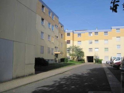 Etwas besonderes:  1-Zimmer-Single-Wohnung mit Einbauküche