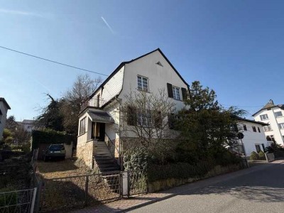 BIETERVERFAHREN ! - Wohnhaus in guter Wohnlage von Niedernhausen-Königshofen