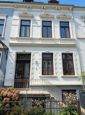 3662 - Altbremer Charme mit modernen Elementen - Maisonette mit Südbalkon in Schwachhausen