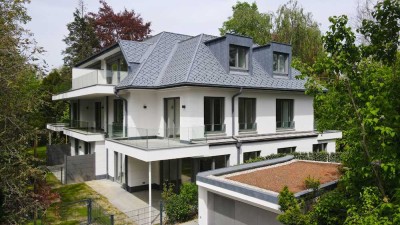 Erstbezug mit 2 Balkonen: Stilvolle 3-Zimmer-Wohnung mit luxuriöser Innenausstattung in Solln