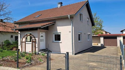 Provisionsfrei - Charmantes Renovierungsobjekt: Einfamilienhaus mit Potenzial