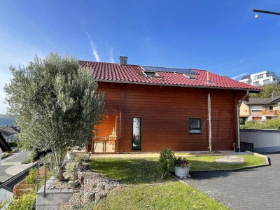 Erpel - Großzügige Maisonettewohnung mit traumhaftem Rheinblick