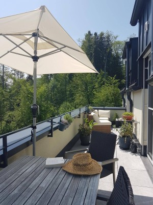 Moderne 3-Zimmer-Dachgeschosswohnung / ELIXHAUSEN
