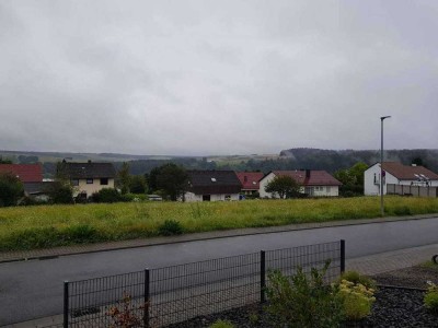 neuwertiger attraktiver Walmdach-Bungalow mit Grundstück in ruhigem Wohngebiet in Contwig/Westpfalz